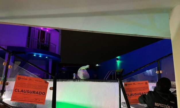 CLAUSURA AYUNTAMIENTO DE TIJUANA SALÓN DE EVENTOS POR FIESTA CLANDESTINA CON MENORES DE EDAD