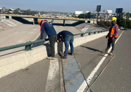 GOBIERNO DE TIJUANA REALIZA TRABAJOS PRELIMINARES EN PUENTE EL CHAPARRAL
