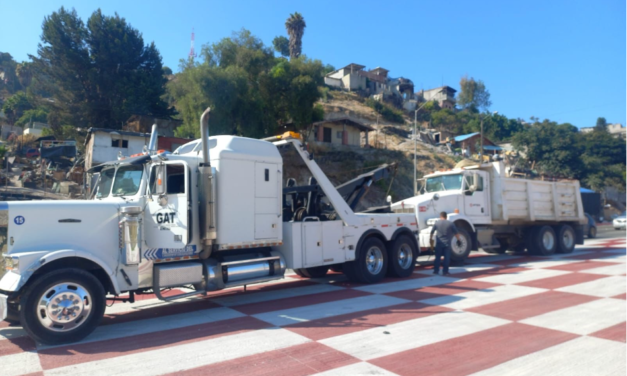 AYUNTAMIENTO REMOLCARÁ VEHÍCULOS QUE INVADAN CARRIL DE SEGURIDAD DE LA RAMPA DE FRENADO