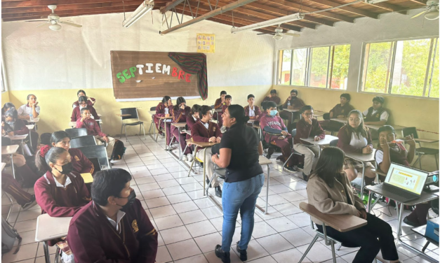 AYUNTAMIENTO CAPACITA A ESTUDIANTES DE SECUNDARIAS MUNICIPALES SOBRE USO DE LA APLICACIÓN CONTRA EL BULLYING