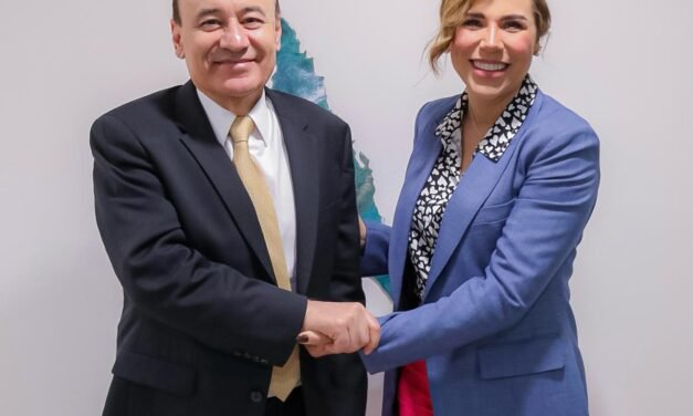 RECIBE MARINA DEL PILAR A ALFONSO DURAZO EN #BC