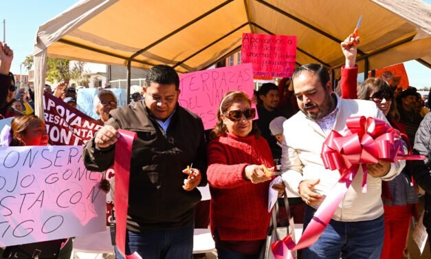 ENTREGA GOBIERNO DE MONTSERRAT CABALLERO CALLE PAVIMENTADA EN EJIDO FRANCISCO VILLA