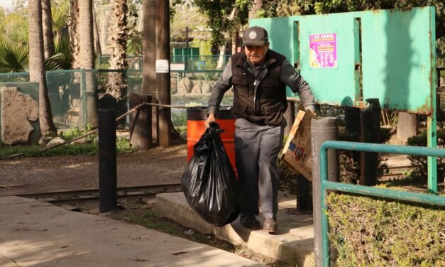 RECOLECTAN SIETE TONELADAS DE BASURA SEMANALMENTE EN PARQUE MORELOS