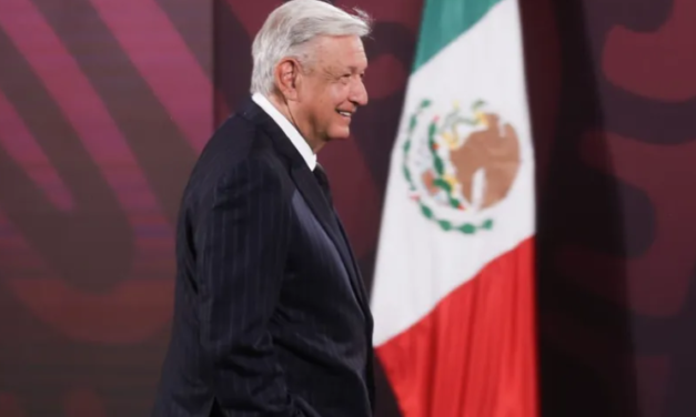 AMLO ORGANIZARÁ GRAN EVENTO PARA SU ÚLTIMA MAÑANERA EN PALACIO NACIONAL