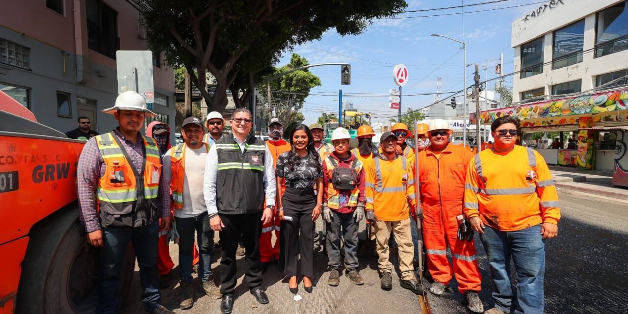 SUPERVISA ALCALDESA MONTSERRAT CABALLERO OBRAS DE BACHEO