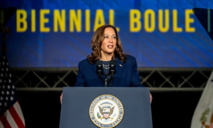 KAMALA HARRIS ASEGURA MAYORÍA DE VOTOS PARA SER CANDIDATA DEMÓCRATA EN ELECCIONES DE EE.UU.