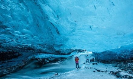  ¡ALERTA EN ISLANDIA! DERRUMBE MORTAL EN CUEVA DE HIELO: RESCATISTAS LUCHAN CONTRA EL TIEMPO