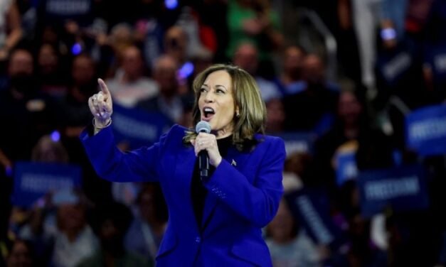 «¡BILL CLINTON Y OBAMA SE UNEN PARA IMPULSAR A KAMALA HARRIS HACIA LA PRESIDENCIA!»