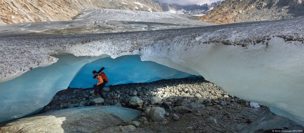 INFORME DE LA OMM ALERTA SOBRE LA ALARMANTE PÉRDIDA DE AGUA EN GLACIARES Y RÍOS